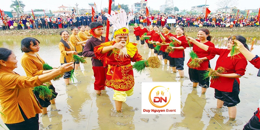Tổ Chức Lễ Hội