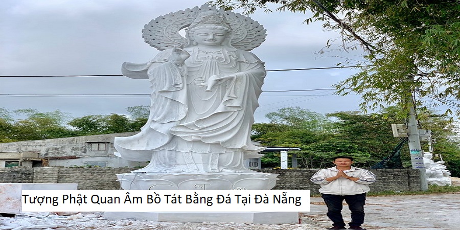 Tượng Phật Quan Âm Bồ Tát Bằng Đá Tại Đà Nẵng